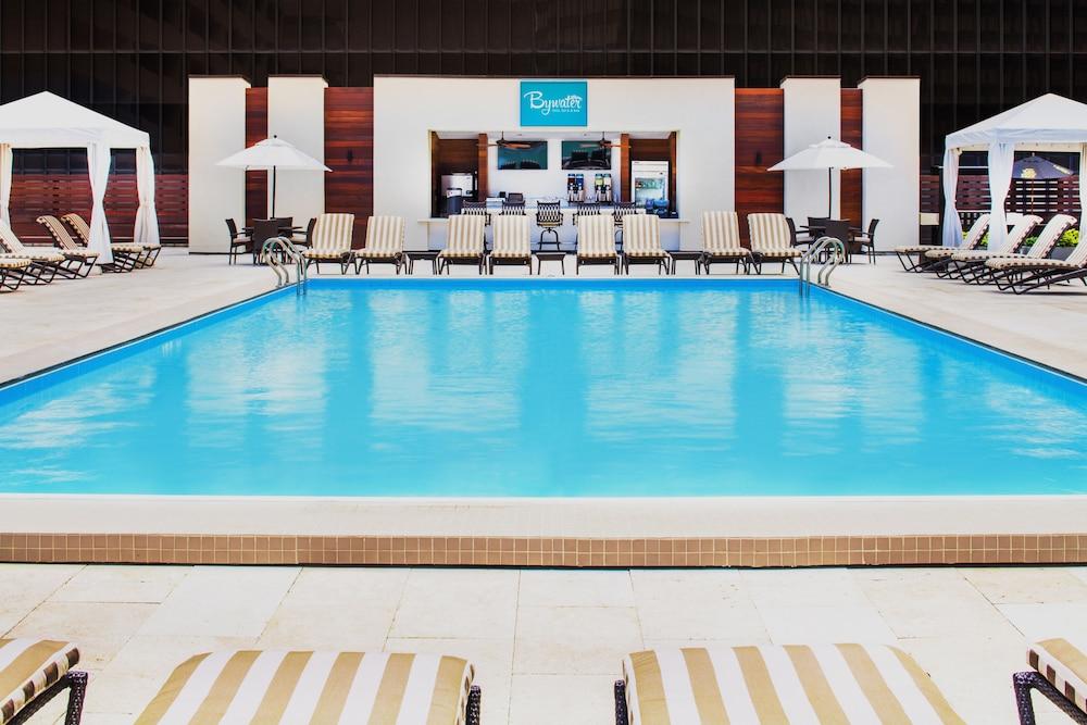 Hyatt House New Orleans Downtown Hotel Екстериор снимка