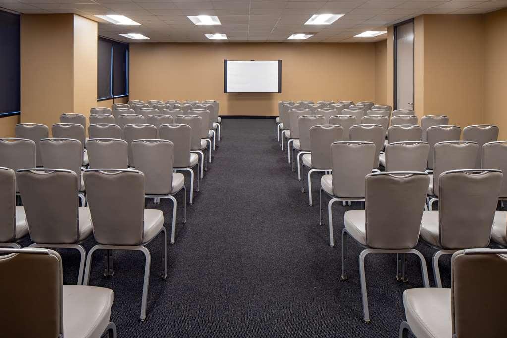 Hyatt House New Orleans Downtown Hotel Съоръжения снимка